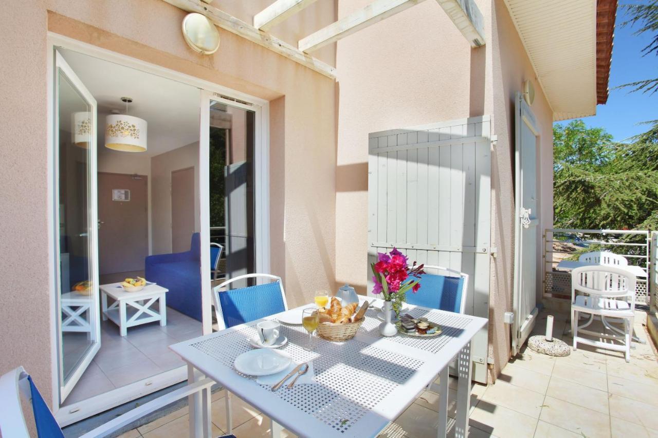 Residence Odalys Les Oceanides La Londe-les-Maures ภายนอก รูปภาพ